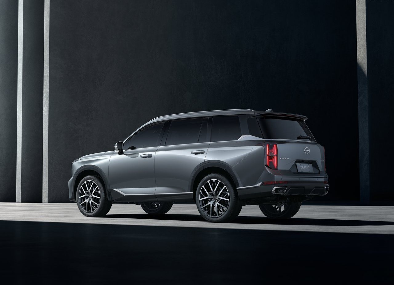 2022 - GAC GS8, foto 37