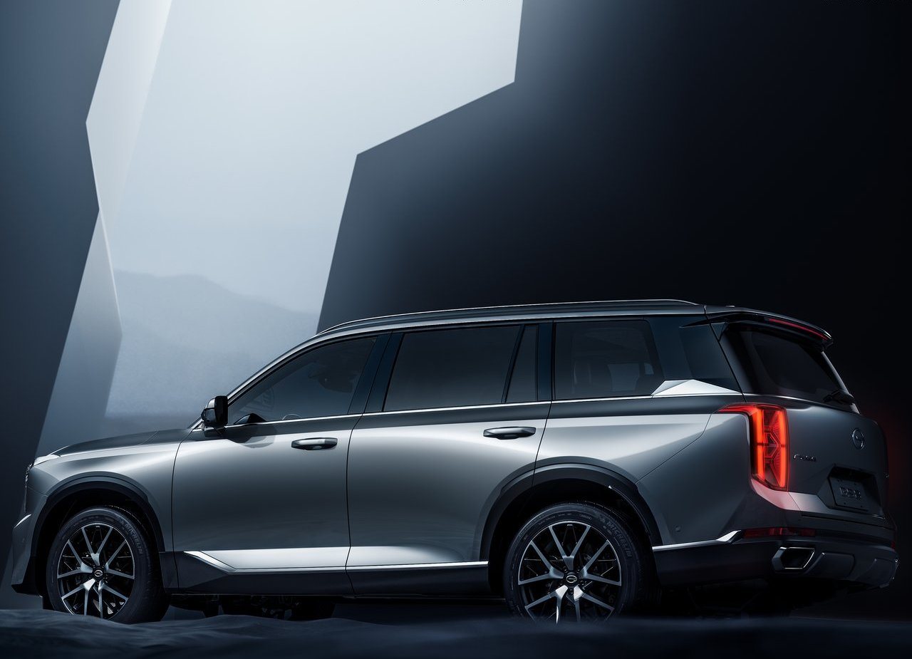 2022 - GAC GS8, foto 38