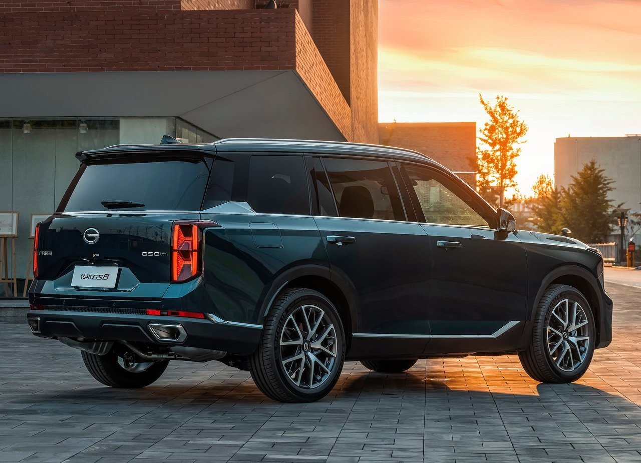 2022 - GAC GS8, foto 41