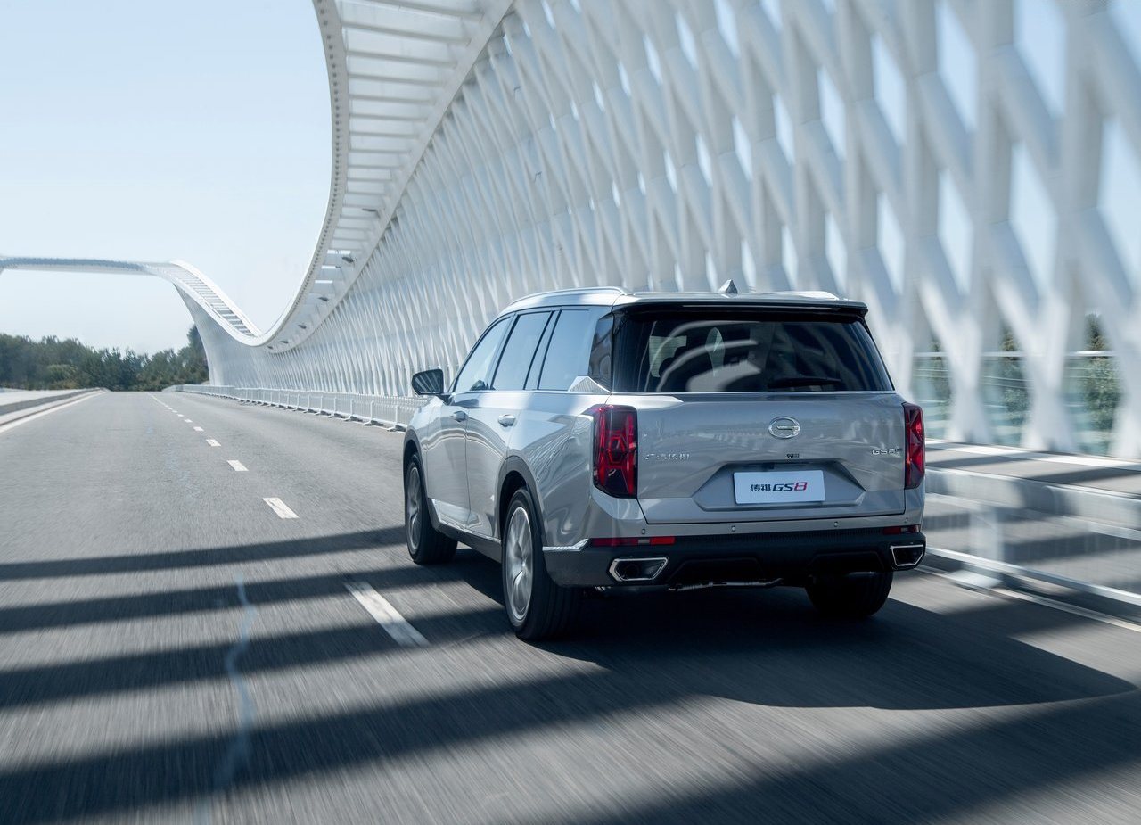 2022 - GAC GS8, foto 44
