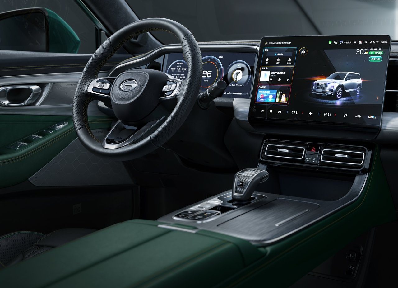 2022 - GAC GS8, foto 55
