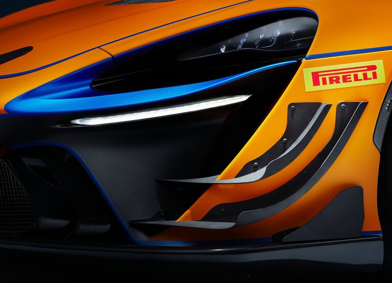 McLAREN ARTURA TROPHY RACECAR, foto 4