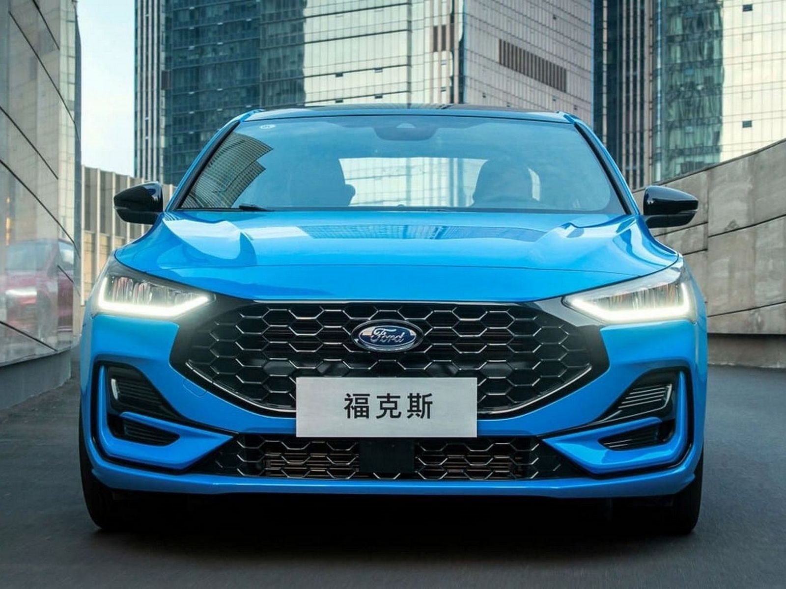 FORD FOCUS SEDAN ST-LINE, foto 5