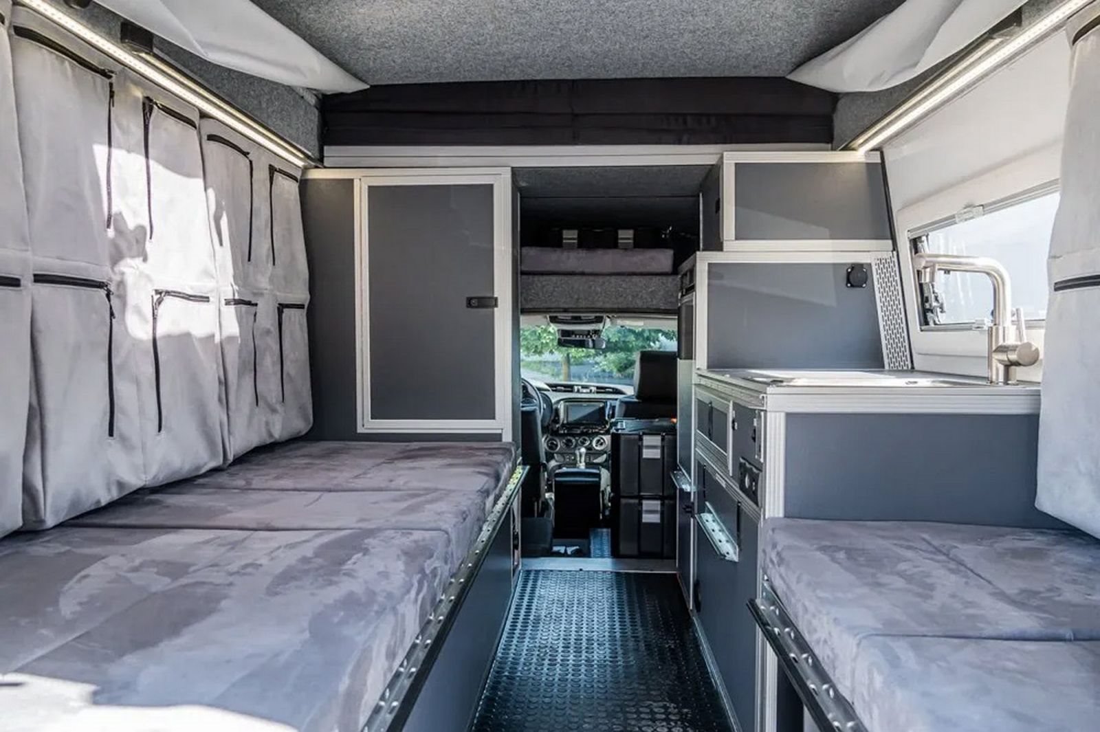 2022 - TOYOTA HILUX BUSH CAMPER, foto 14