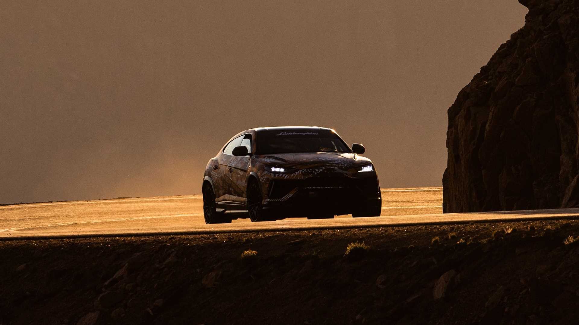 LAMBORGHINI URUS PIKES PEAK, foto 7
