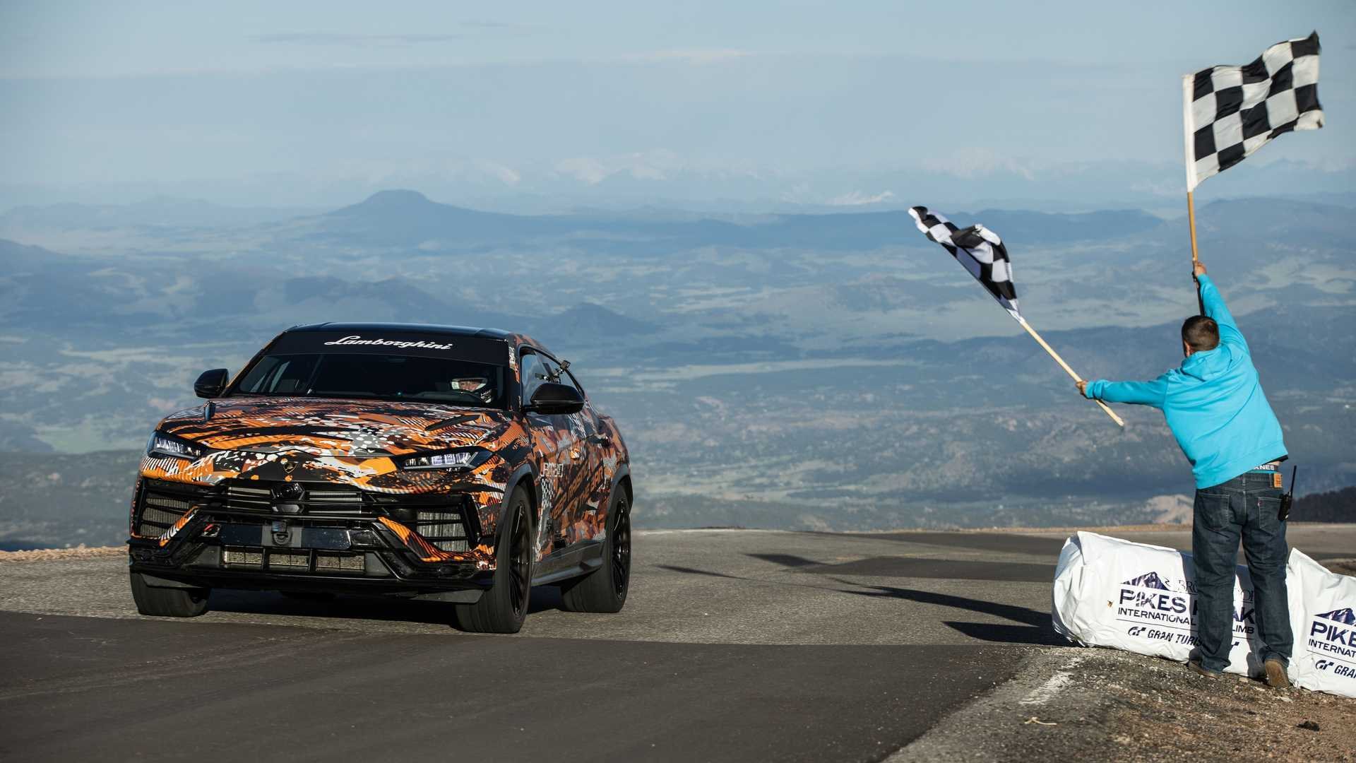 LAMBORGHINI URUS PIKES PEAK, foto 12