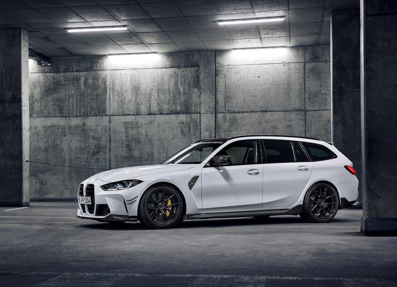BMW M3 TOURING M PERFORMANCE, foto 2