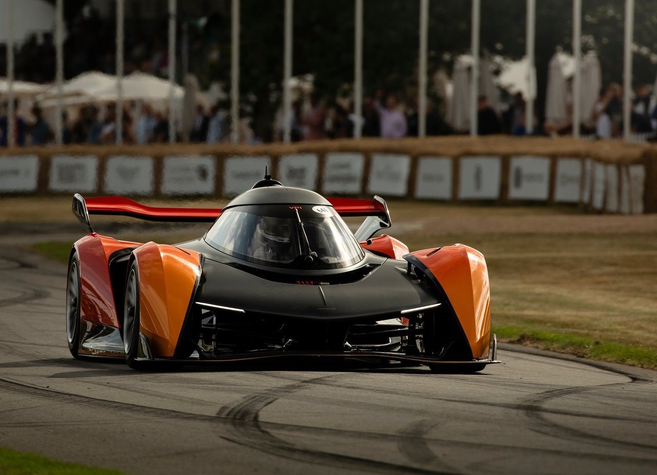 McLAREN SOLUS GT, foto 3