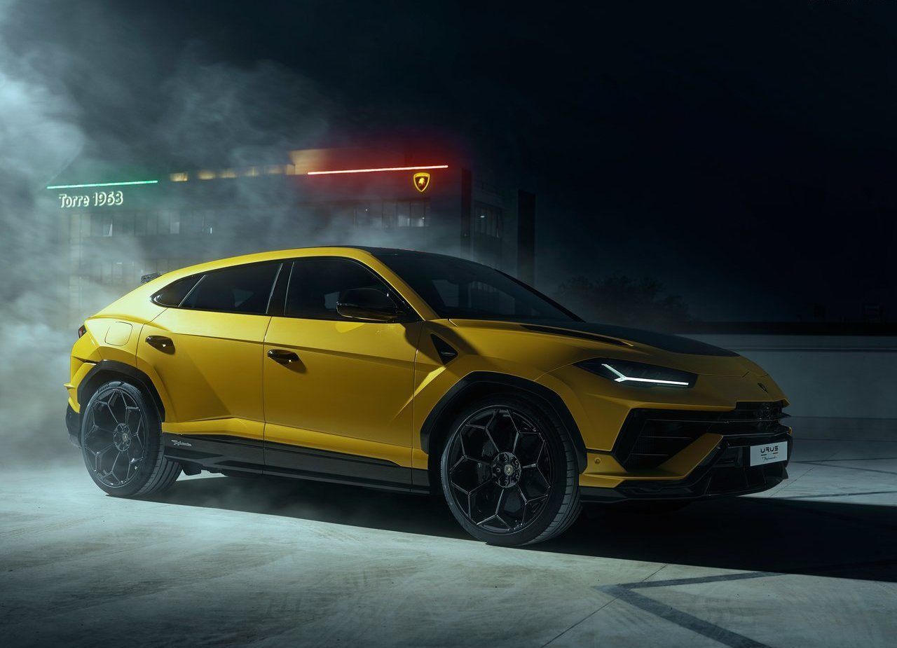 LAMBORGHINI URUS PERFORMANTE, foto 2