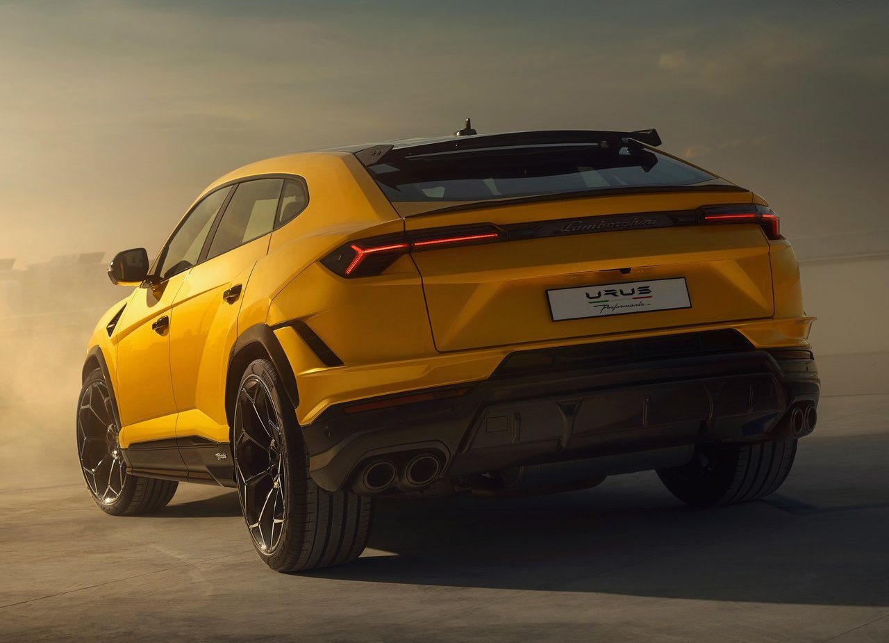 LAMBORGHINI URUS PERFORMANTE, foto 17