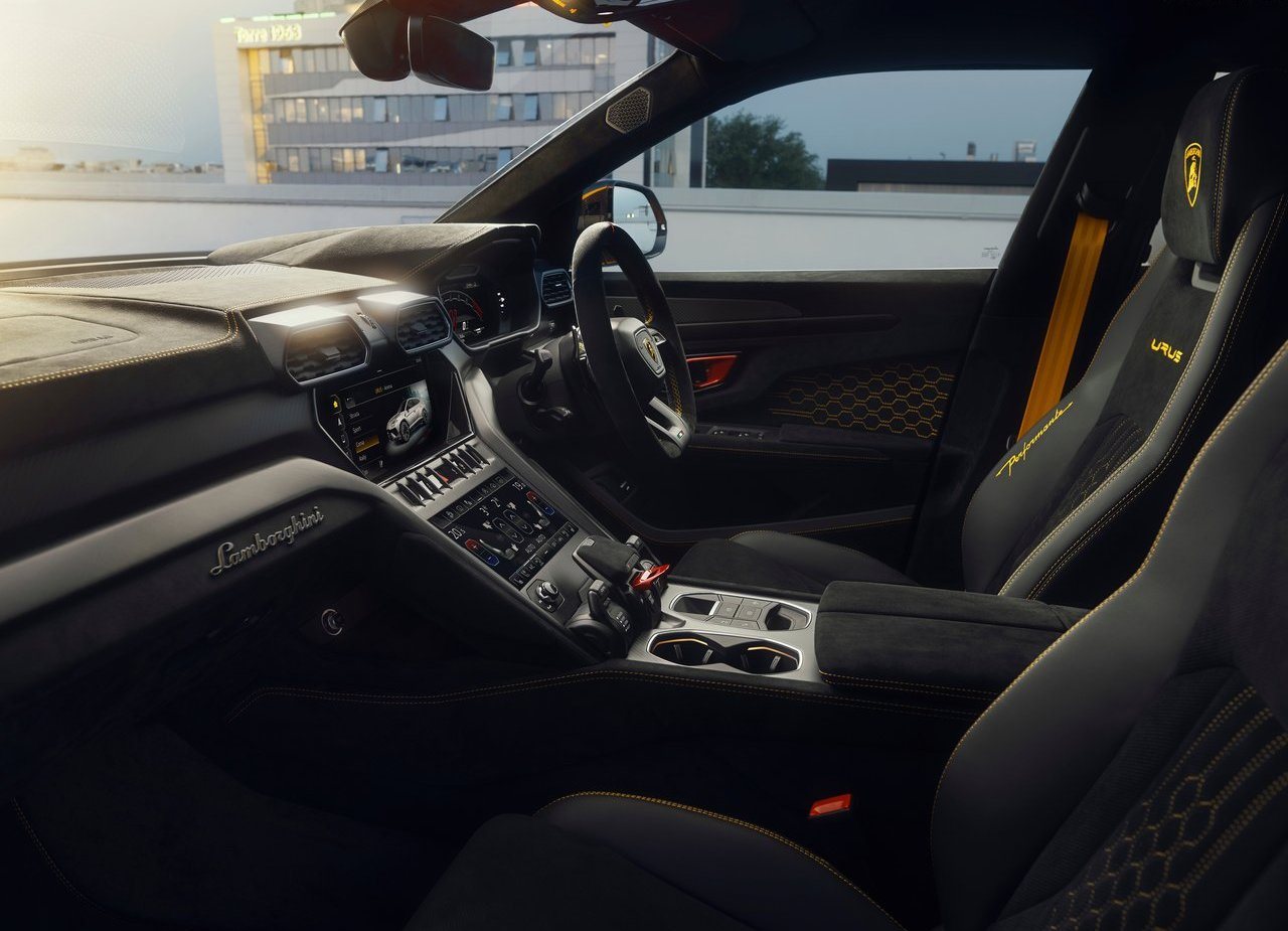 LAMBORGHINI URUS PERFORMANTE, foto 52