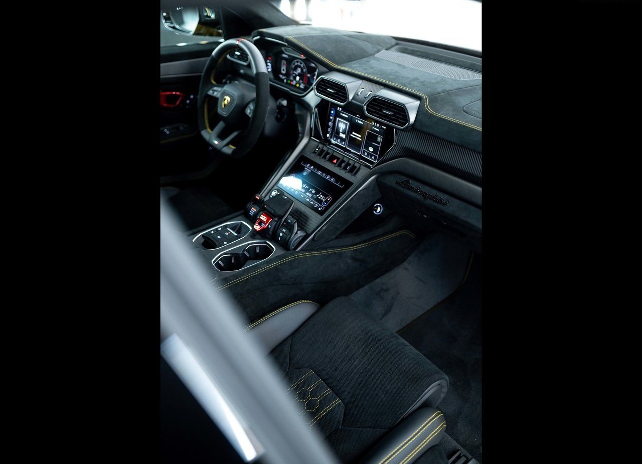LAMBORGHINI URUS PERFORMANTE, foto 71