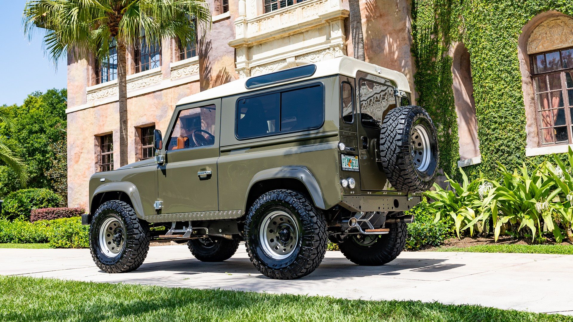 2022 - LAND ROVER DEFENDER ‘PROJECT MR. O’ BY ECD, foto 2