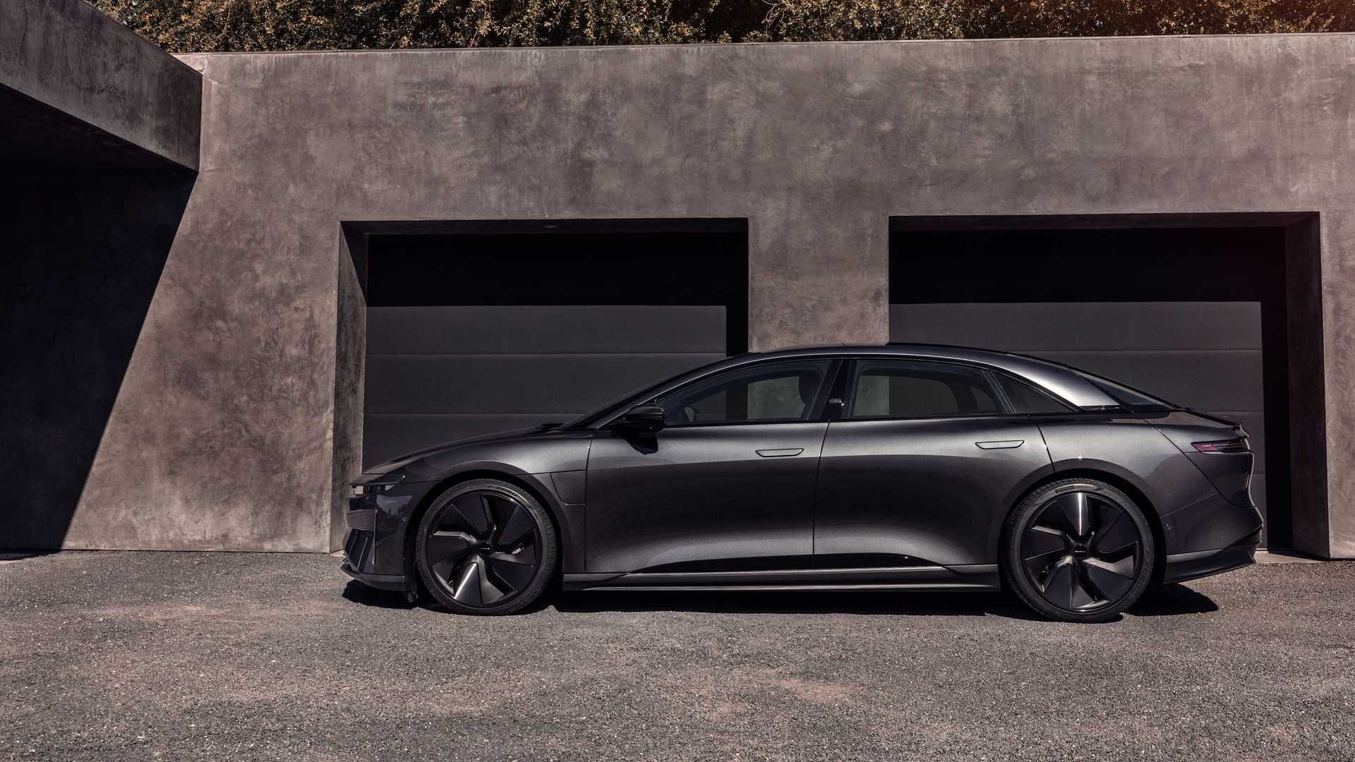 LUCID AIR STEALTH LOOK, foto 8
