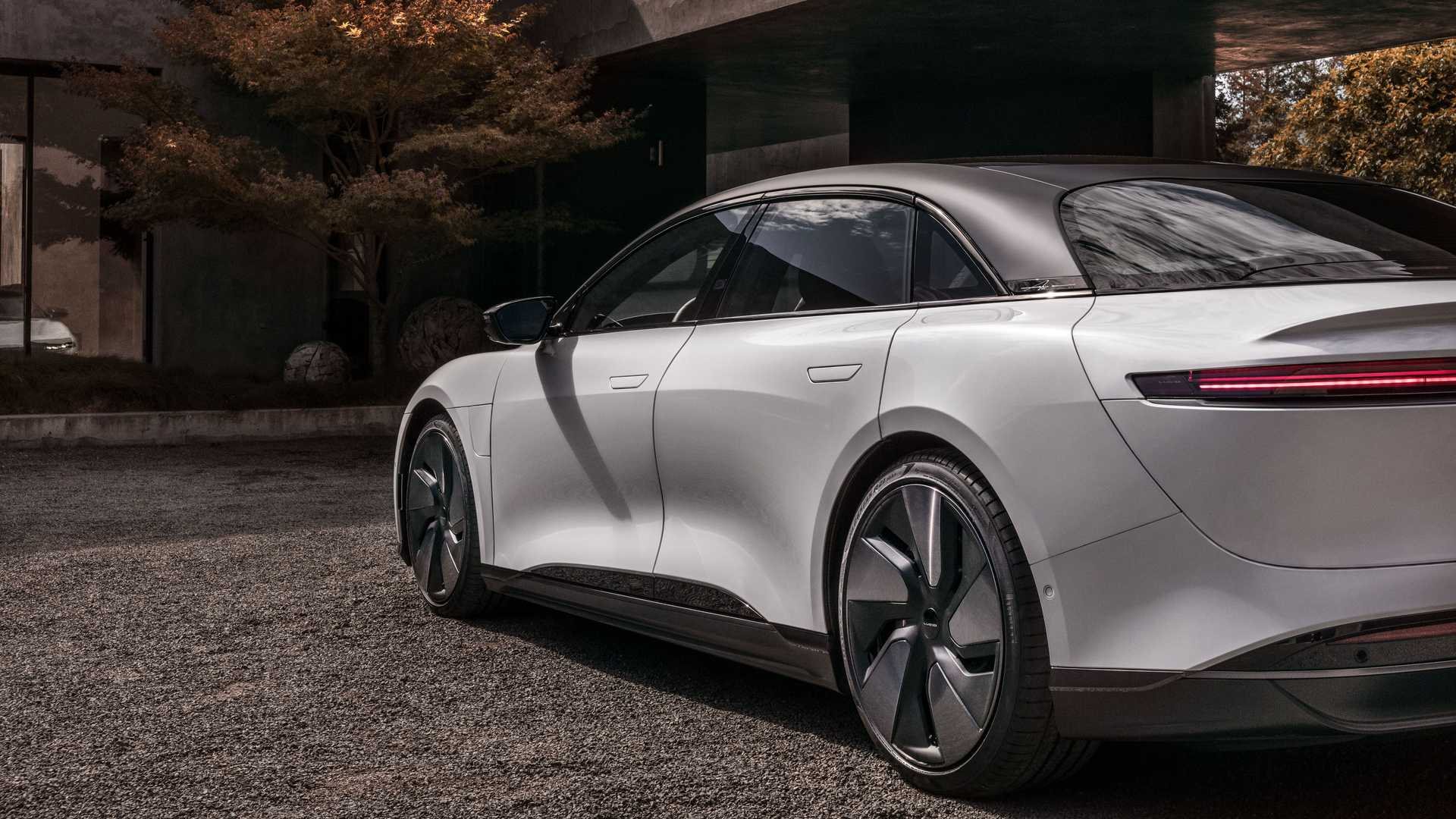 LUCID AIR STEALTH LOOK, foto 10