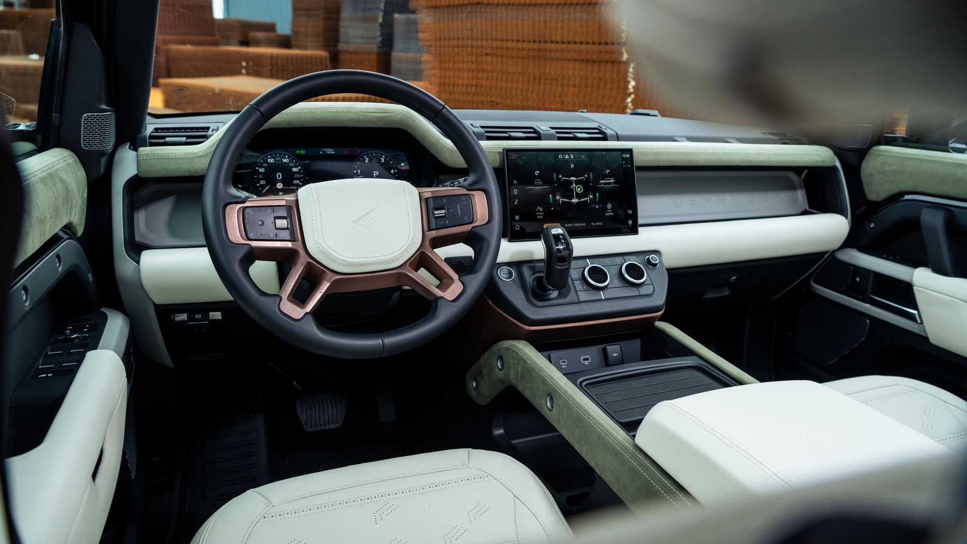 LAND ROVER DEFENDER VALIANCE COPPERHEAD BY HERITAGE CUSTOMS, foto 2