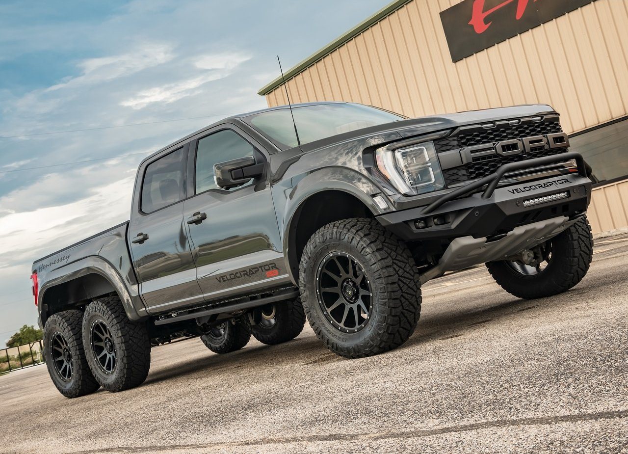 2022 - FORD F-150 VELOCIRAPTOR 6X6 BY HENNESSEY, foto 1