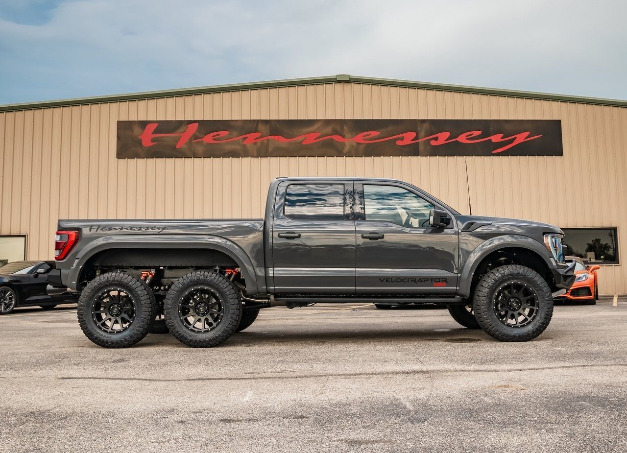 2022 - FORD F-150 VELOCIRAPTOR 6X6 BY HENNESSEY, foto 7