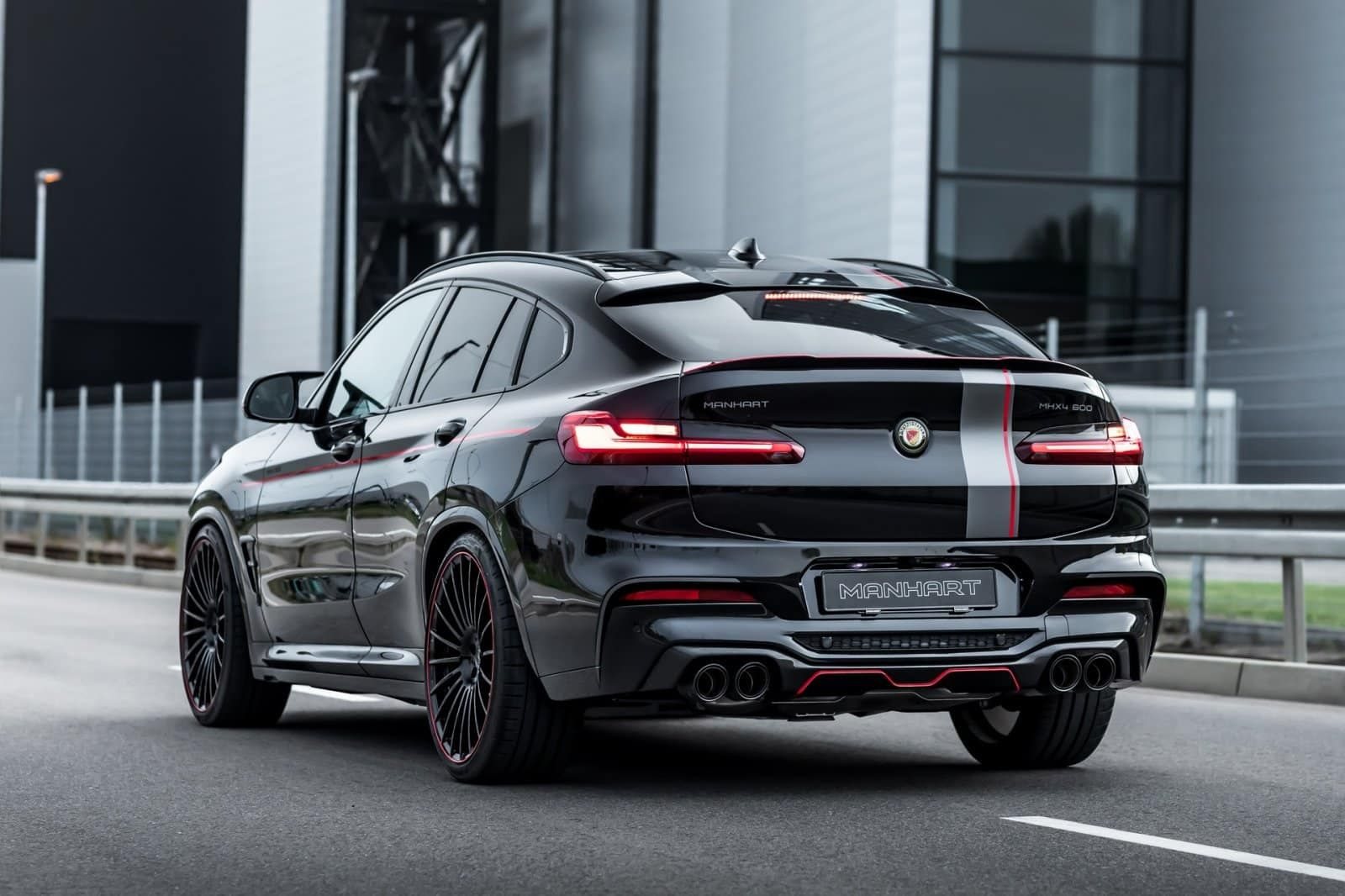 2022 - BMW X4 M COMPETITION MHX4 600 BY MANHART, foto 6