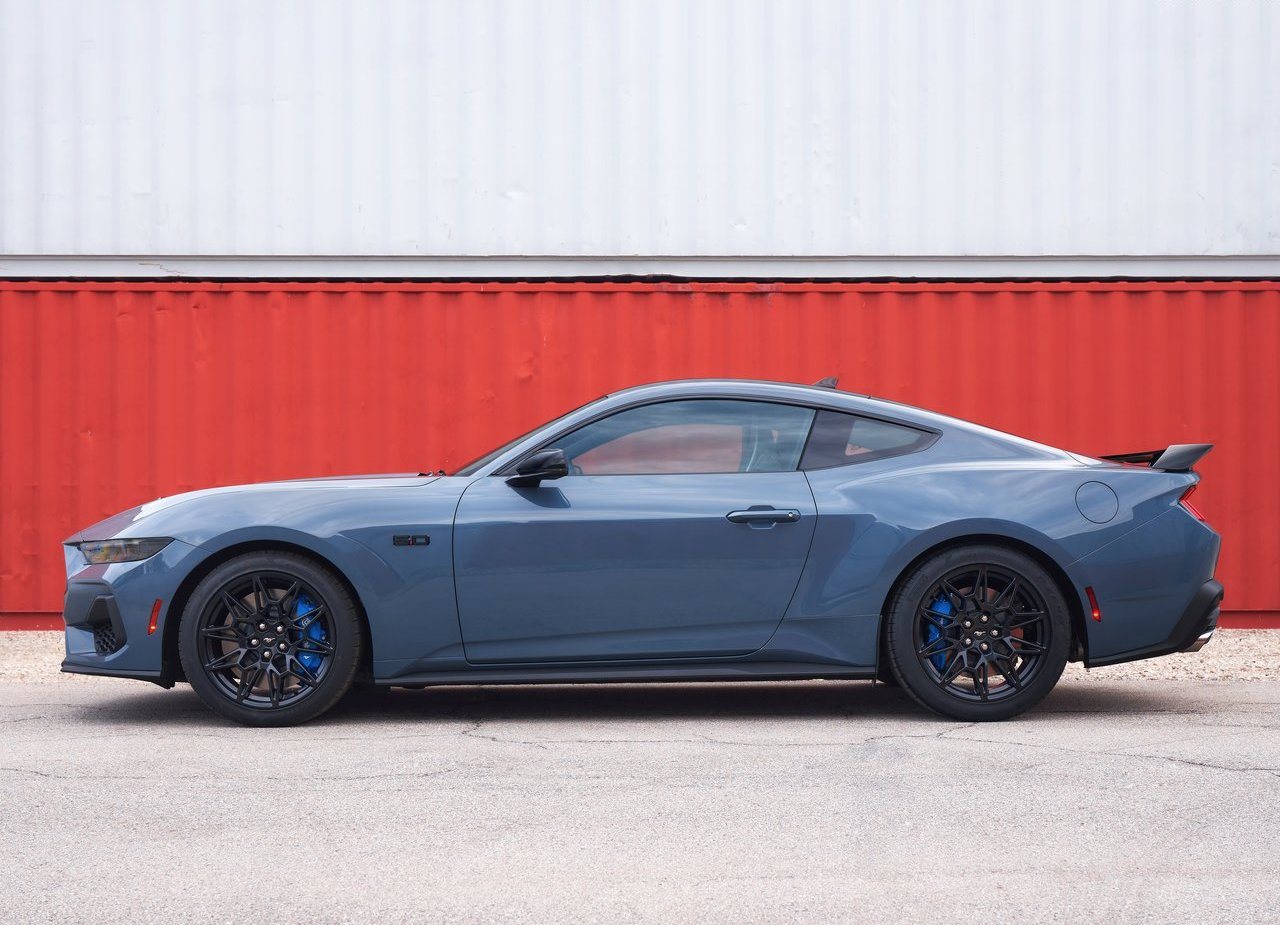 FORD MUSTANG GT, foto 3