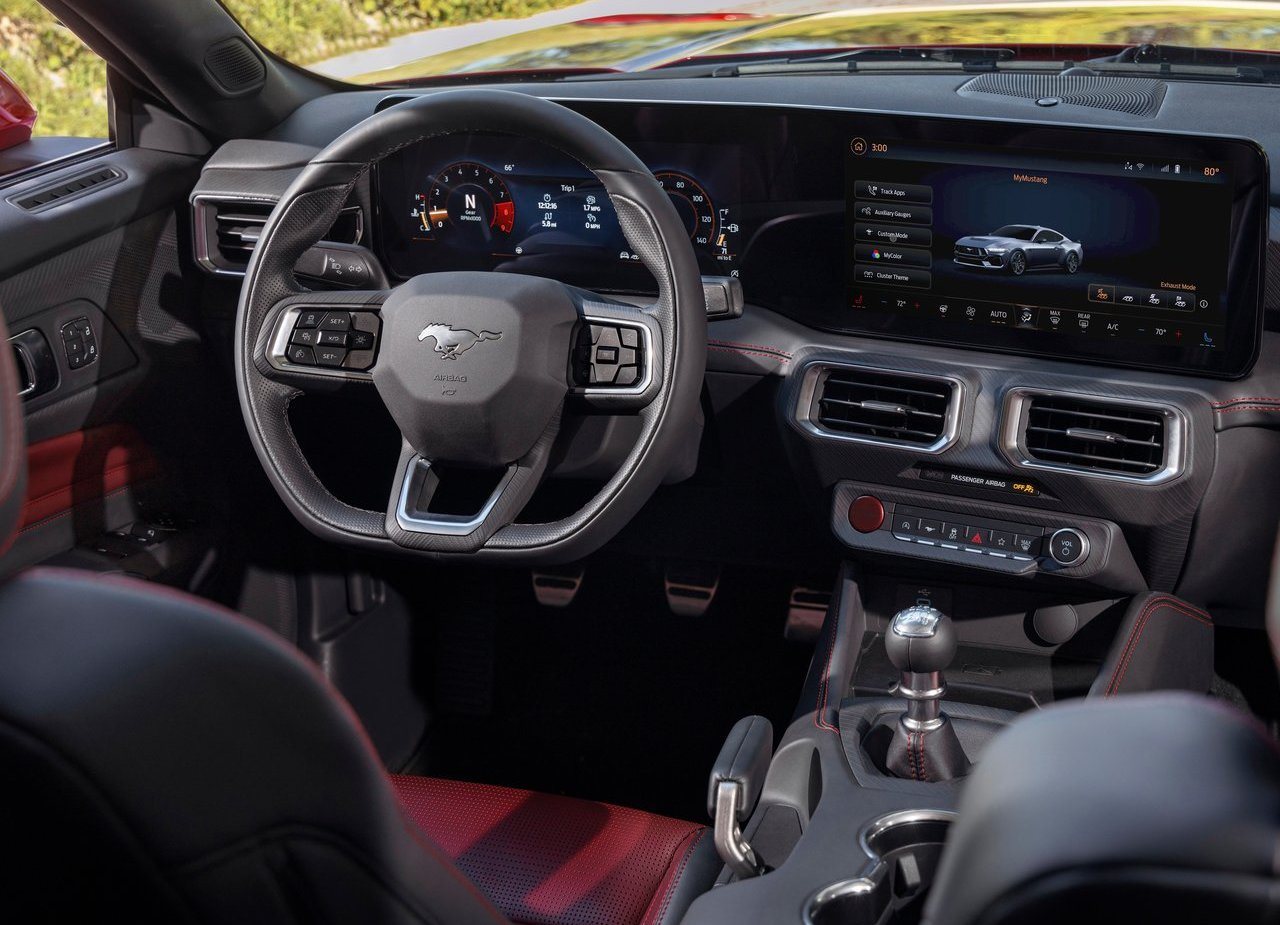 FORD MUSTANG GT, foto 12