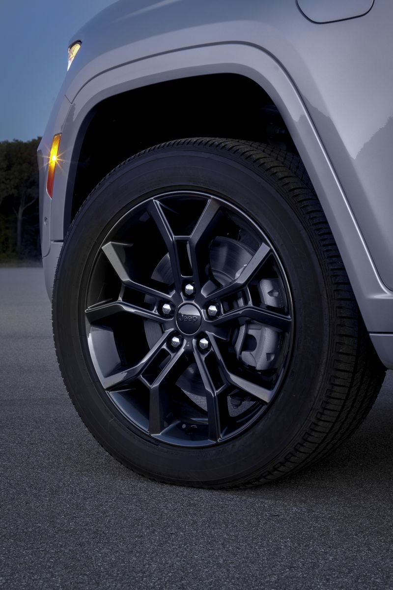 JEEP GRAND CHEROKEE 4xe 30TH ANNIVERSARY, foto 8