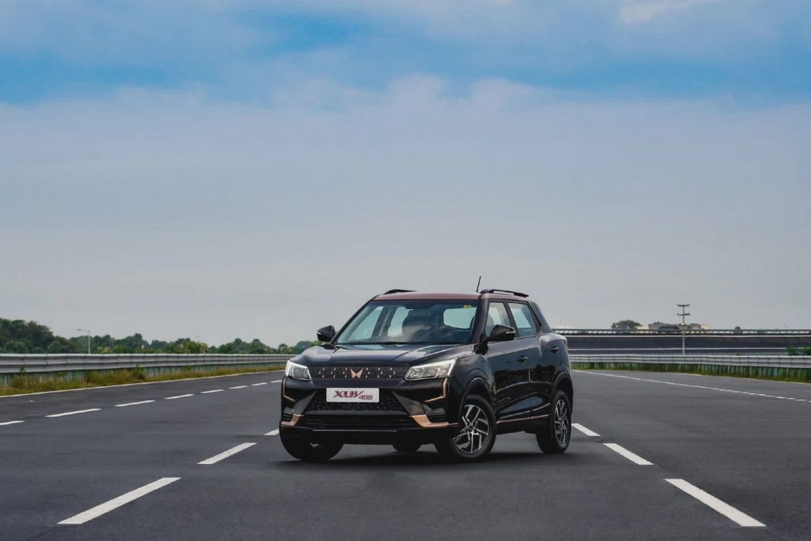 MAHINDRA XUV400, foto 11