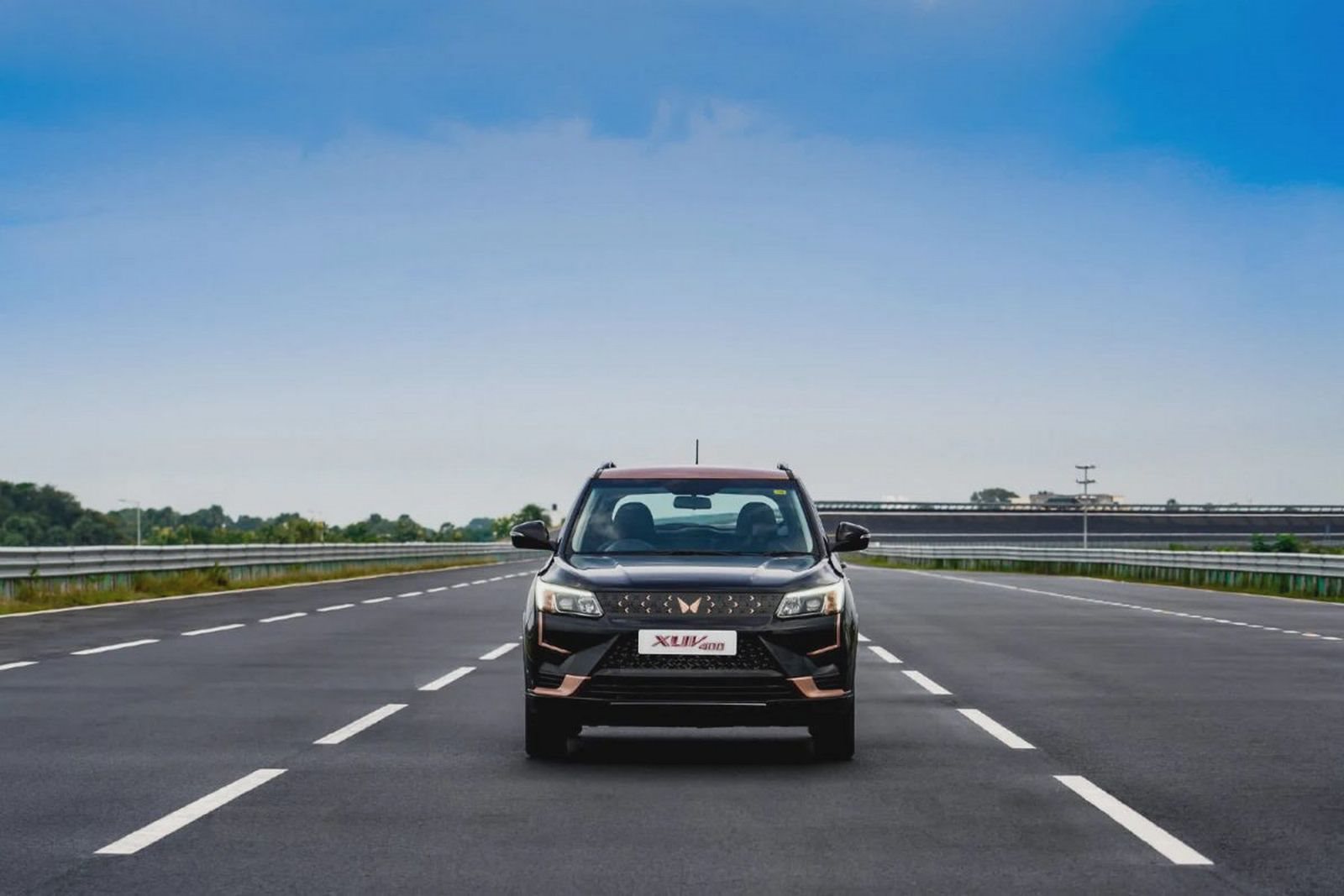 MAHINDRA XUV400, foto 12