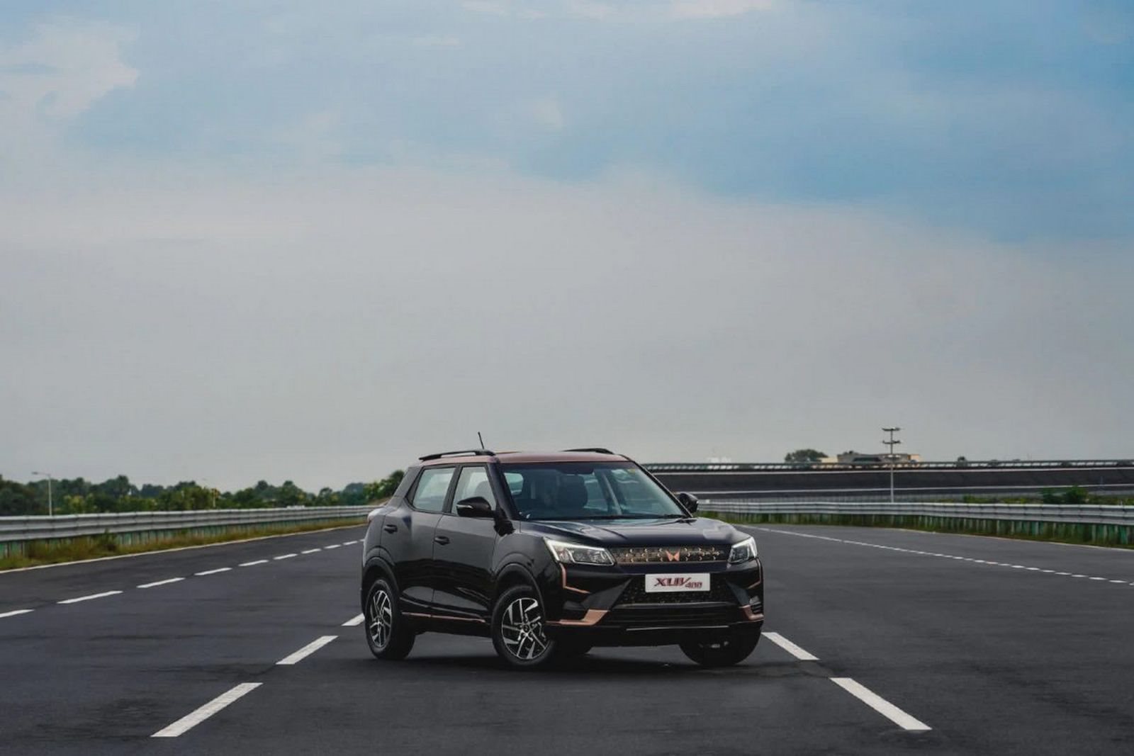 MAHINDRA XUV400, foto 18