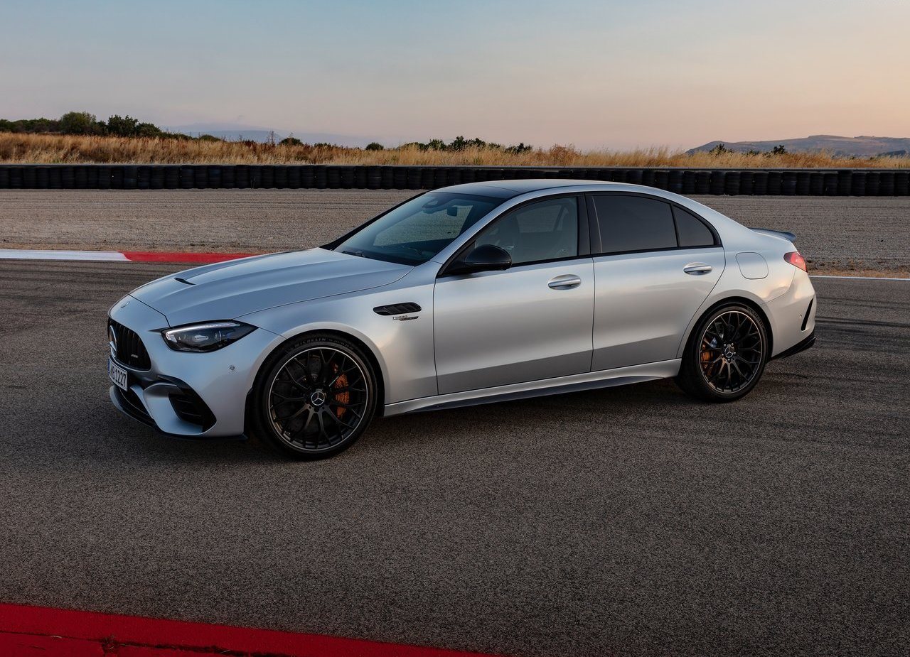 2023 - MERCEDES-AMG C 63 S E PERFORMANCE, foto 13
