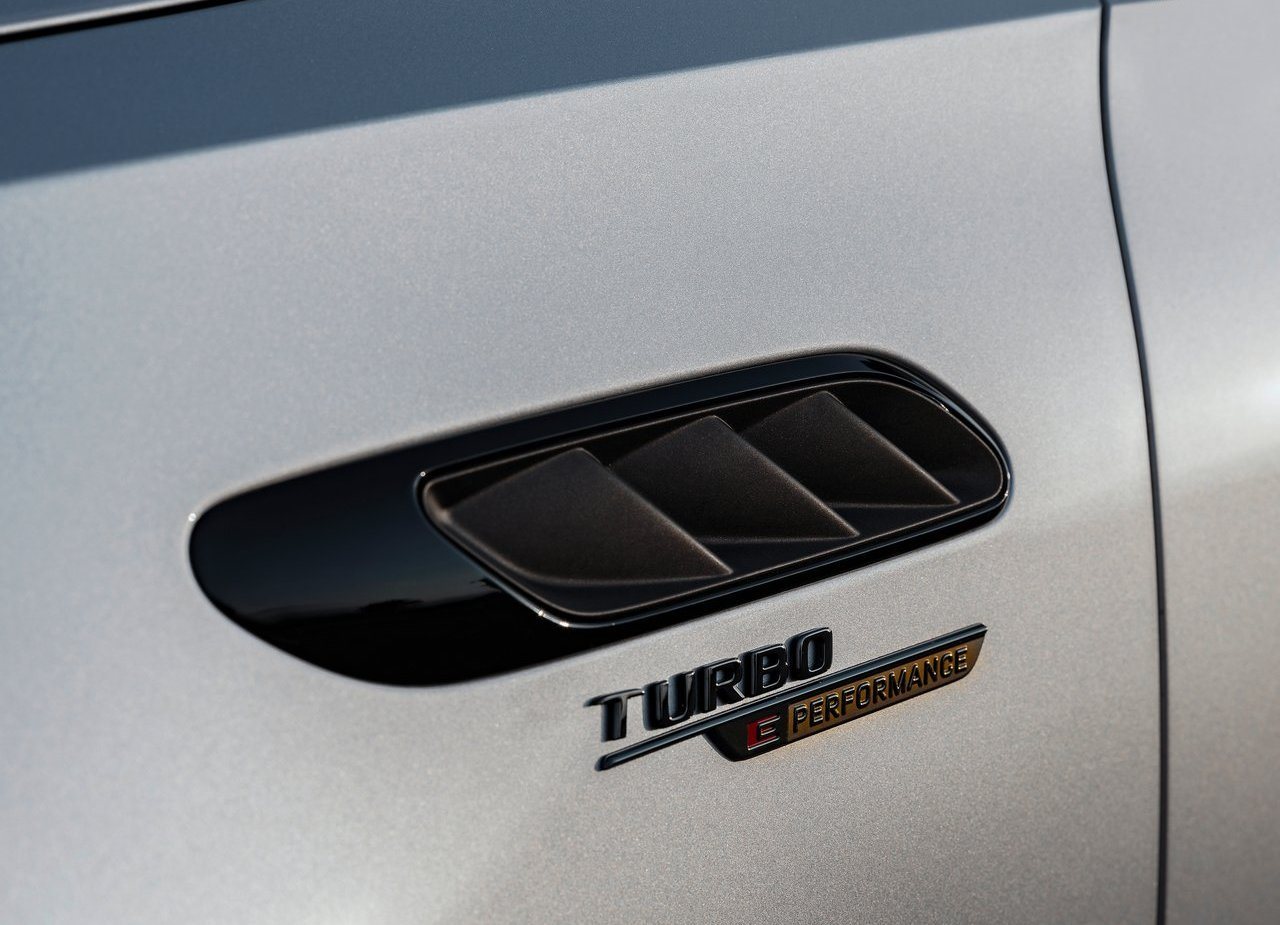 2023 - MERCEDES-AMG C 63 S E PERFORMANCE, foto 100