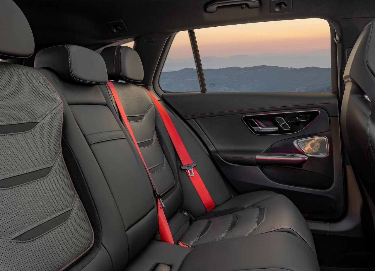 2023 - MERCEDES-AMG C 63 S E PERFORMANCE ESTATE, foto 51
