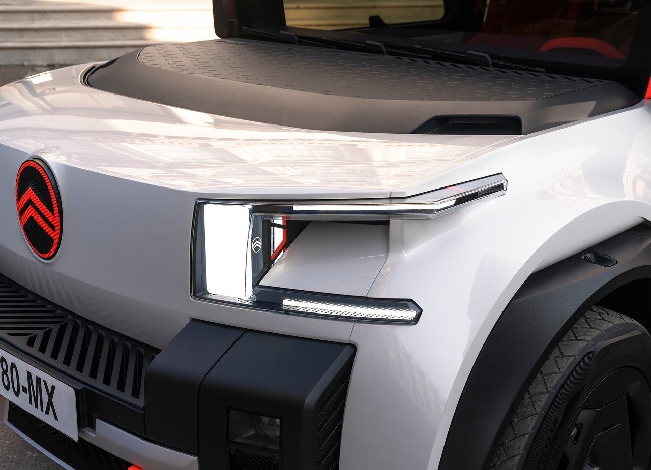 2022 - CITROËN OLI CONCEPT, foto 38