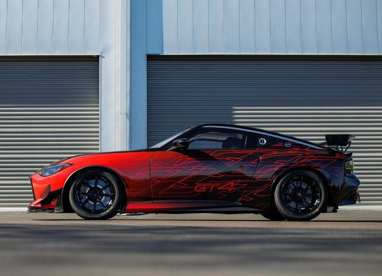 NISSAN Z GT4, foto 4
