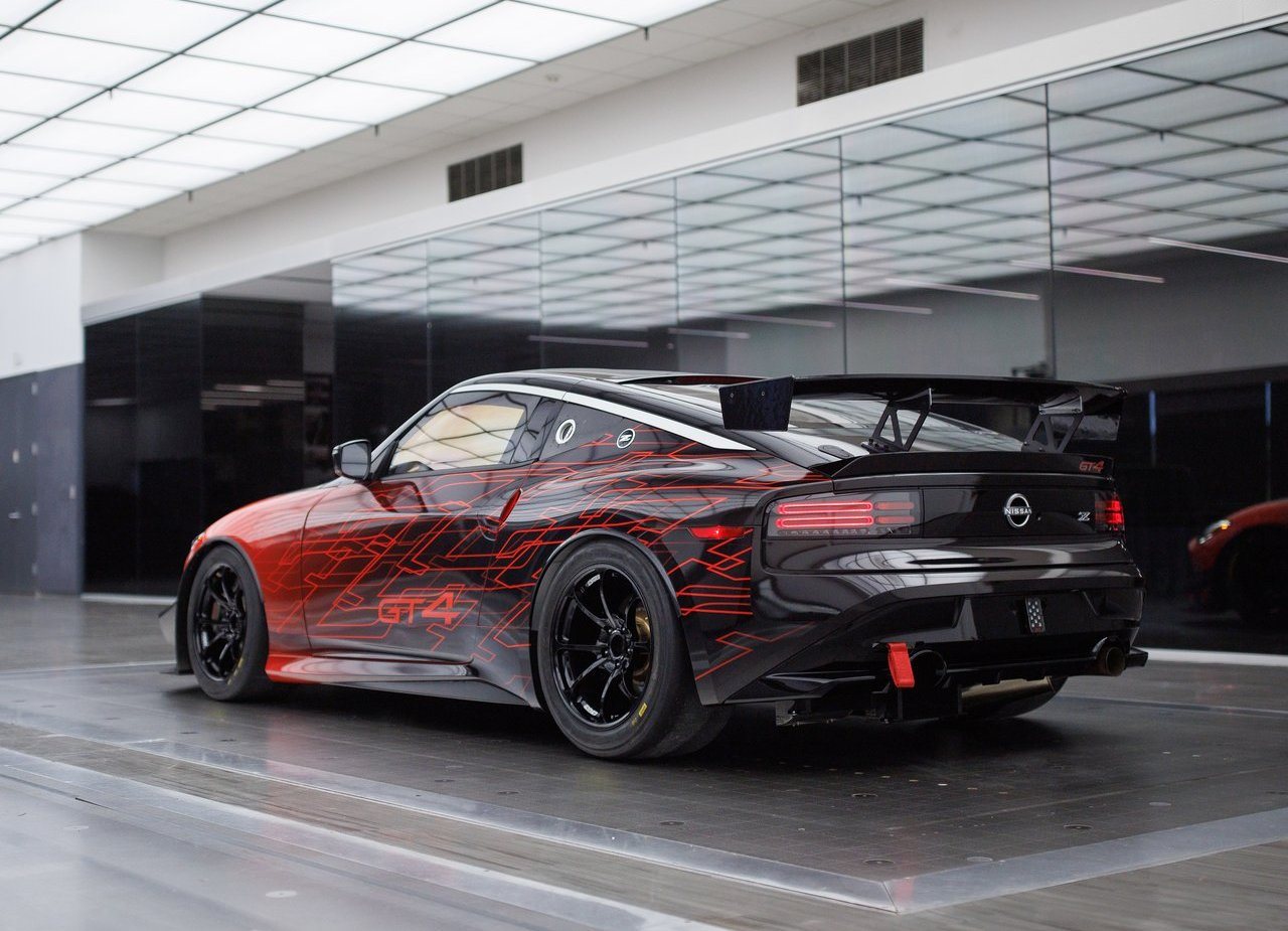 NISSAN Z GT4, foto 8