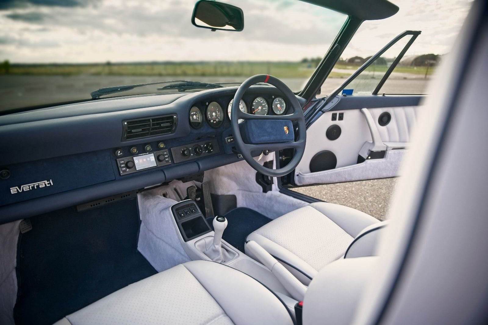 2022 - PORSCHE 911 964 WIDE BODY CABRIOLET EV BY EVERRATI, foto 5