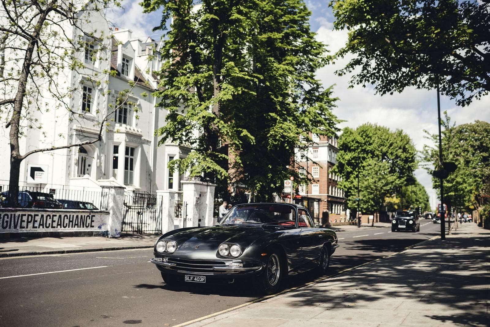 1966 - LAMBORGHINI 400 GT ‘THE BEATLES TRIBUTE’, foto 1
