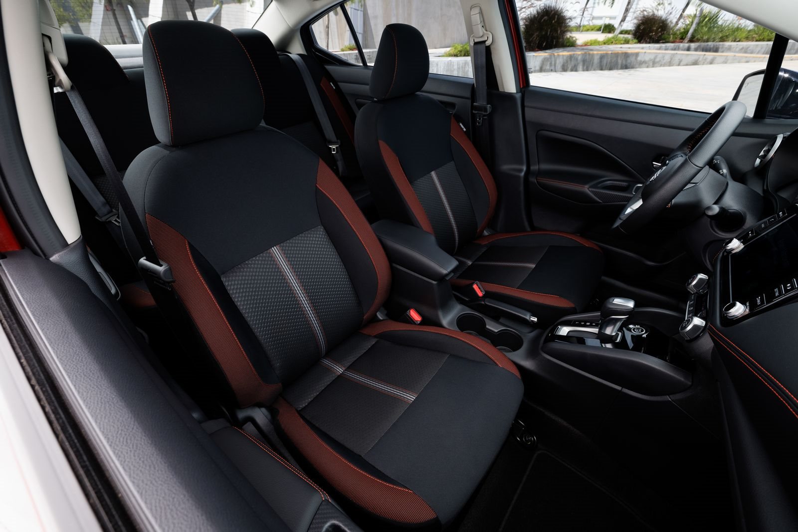 2023 - NISSAN VERSA, foto 12