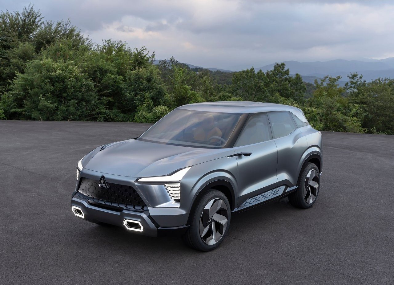 2022 - MITSUBISHI XFC CONCEPT, foto 2