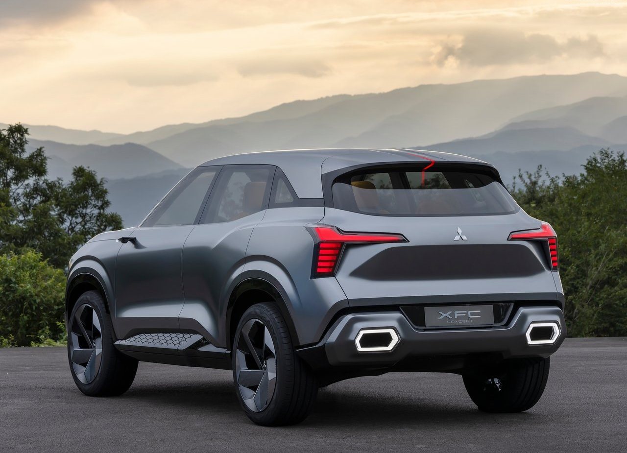 2022 - MITSUBISHI XFC CONCEPT, foto 9