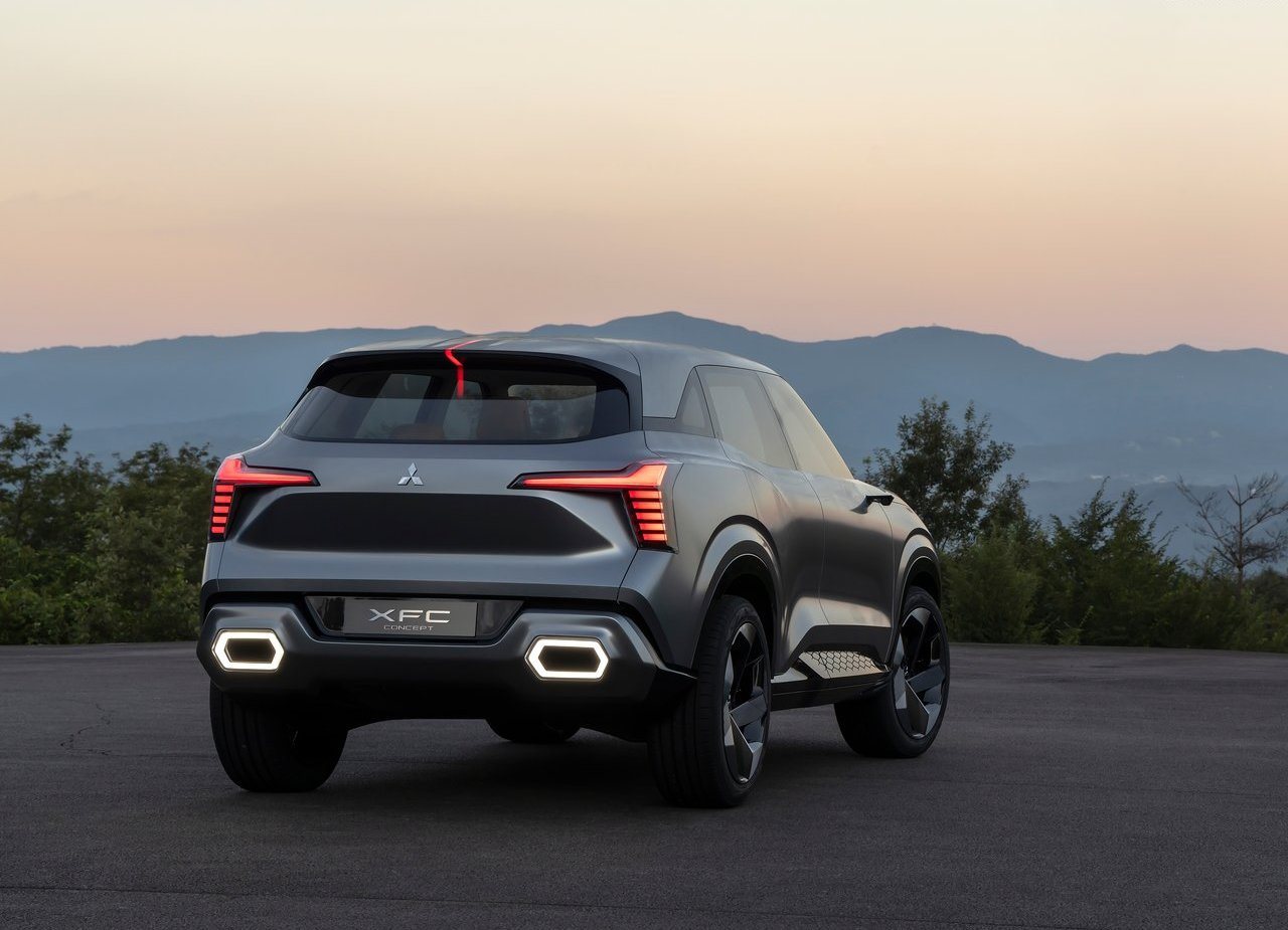 2022 - MITSUBISHI XFC CONCEPT, foto 13