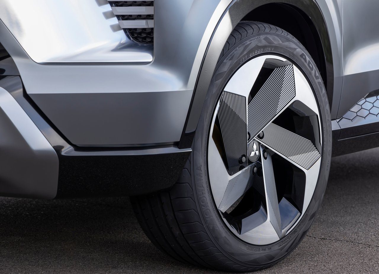 2022 - MITSUBISHI XFC CONCEPT, foto 54