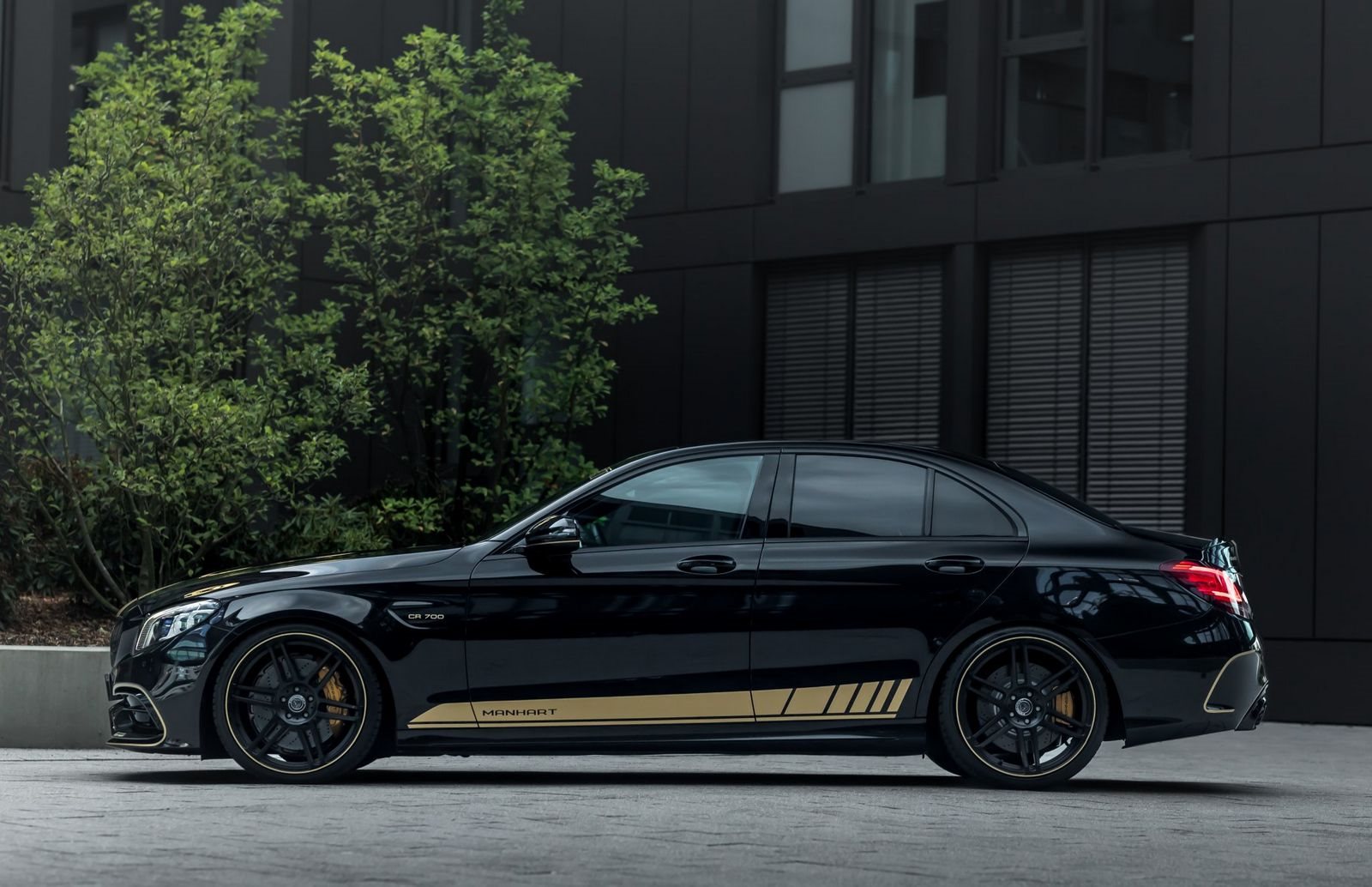 2022 - MERCEDES-AMG C 63 CR 700 LAST EDITION BY MANHART, foto 3
