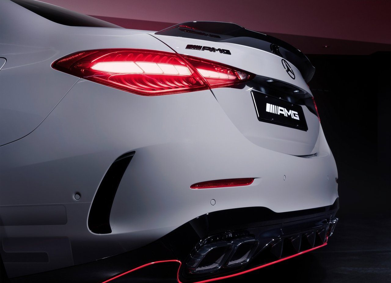 2023 - MERCEDES-AMG C 63 S E PERFORMANCE F1 EDITION, foto 8