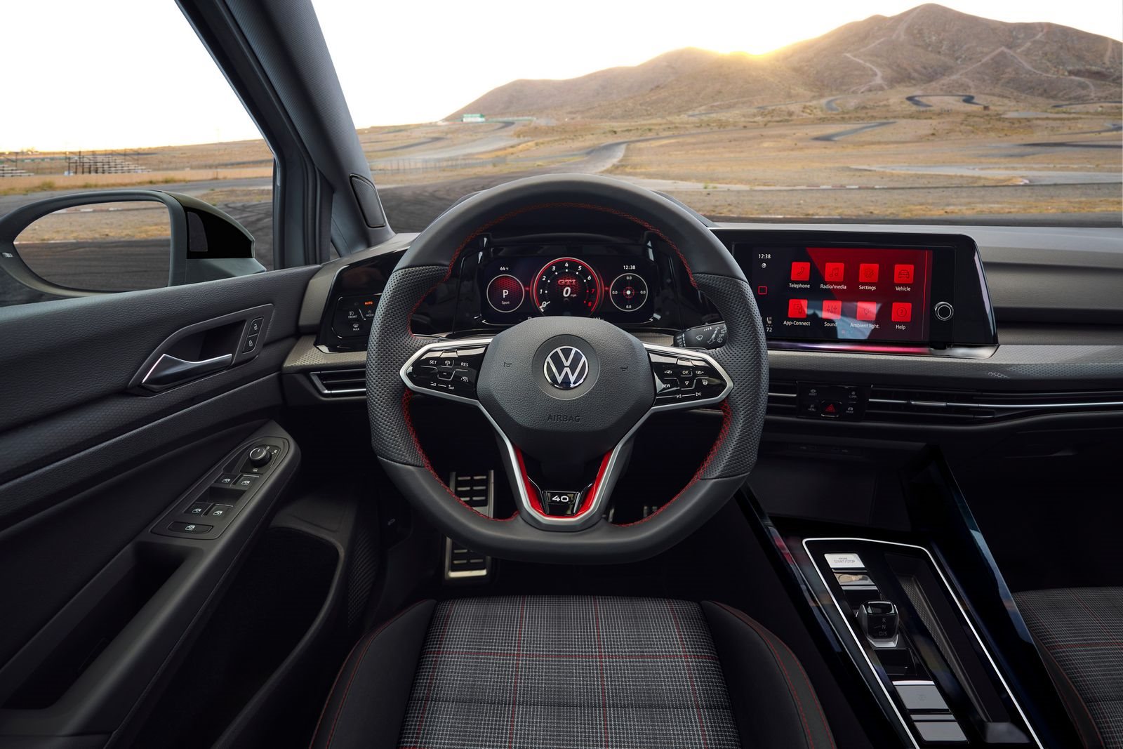 VOLKSWAGEN GOLF GTI 40TH ANNIVERSARY EDITION US VERSION, foto 5