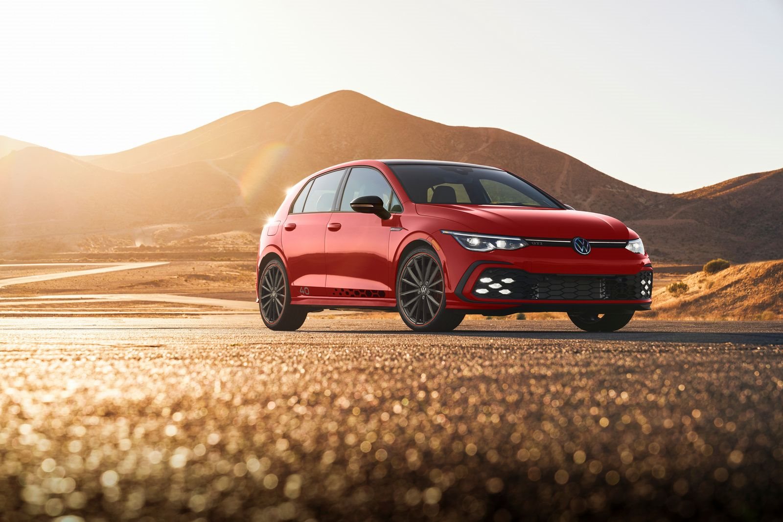 VOLKSWAGEN GOLF GTI 40TH ANNIVERSARY EDITION US VERSION, foto 6