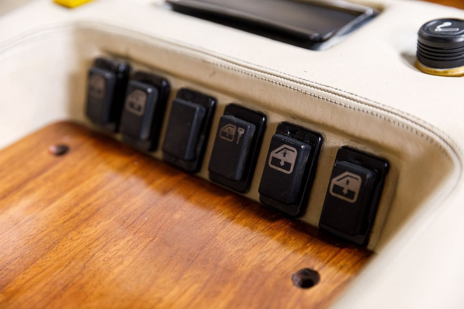 1987 - LAMBORGHINI LM002, foto 14