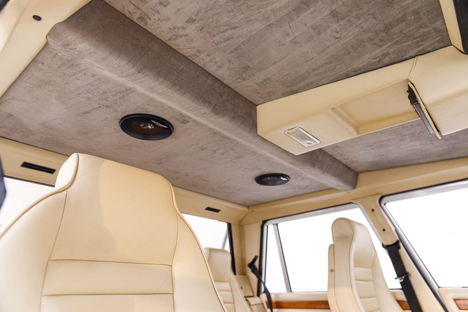1987 - LAMBORGHINI LM002, foto 19