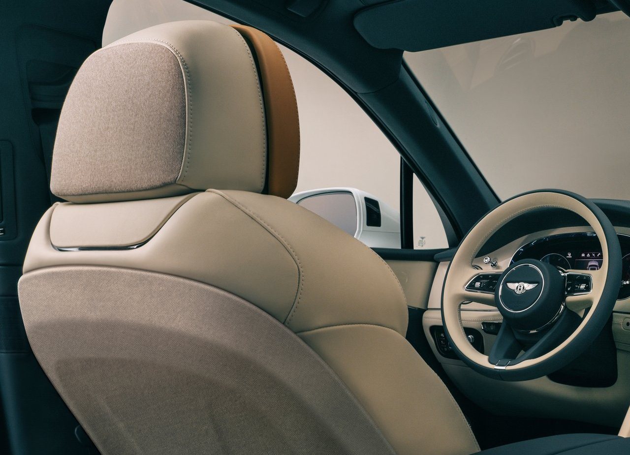 BENTLEY BENTAYGA ODYSSEAN EDITION, foto 6