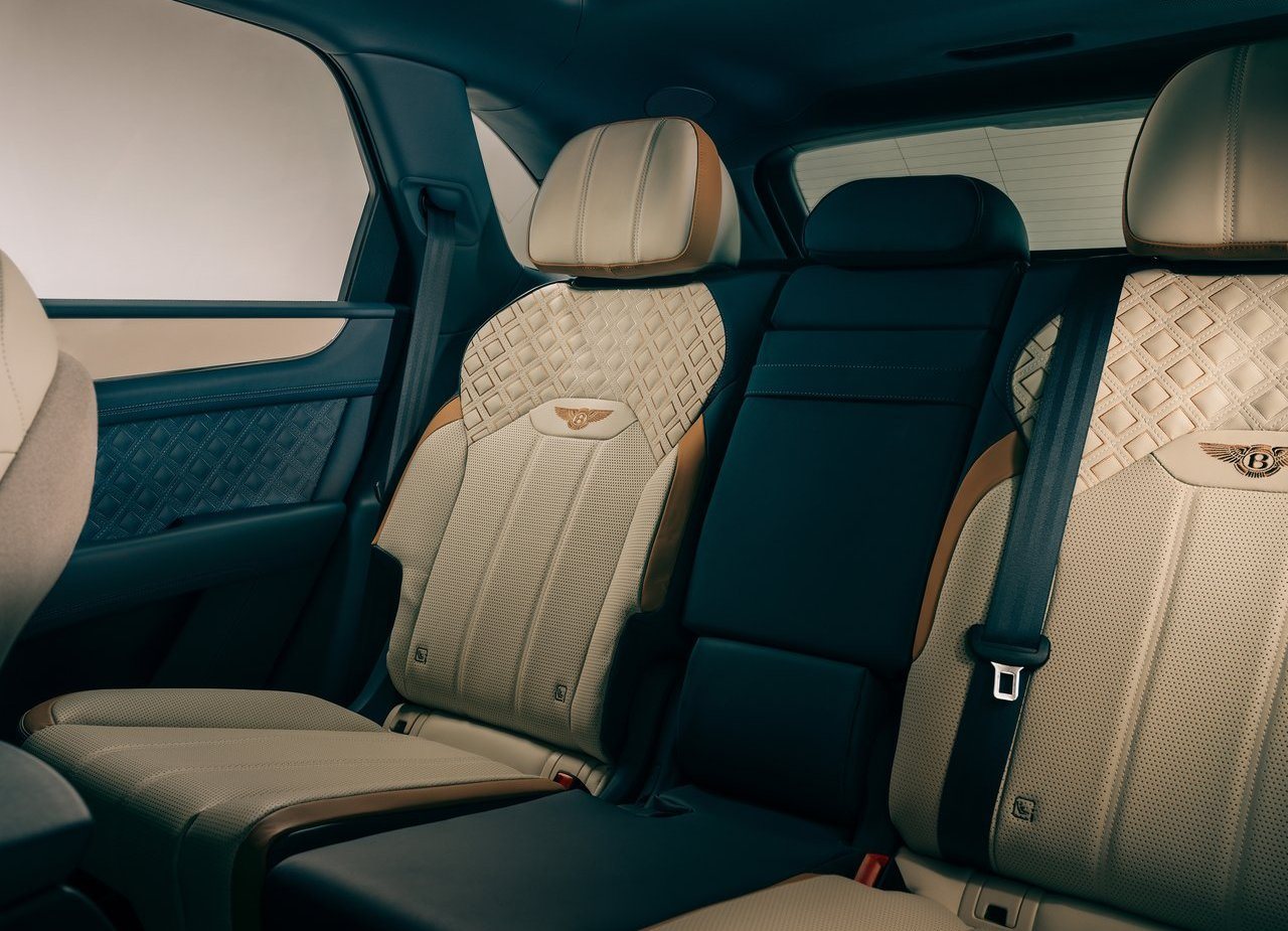 BENTLEY BENTAYGA ODYSSEAN EDITION, foto 7